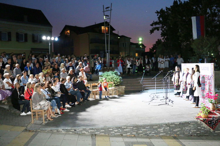 Festival etno muzike održan u Derventi