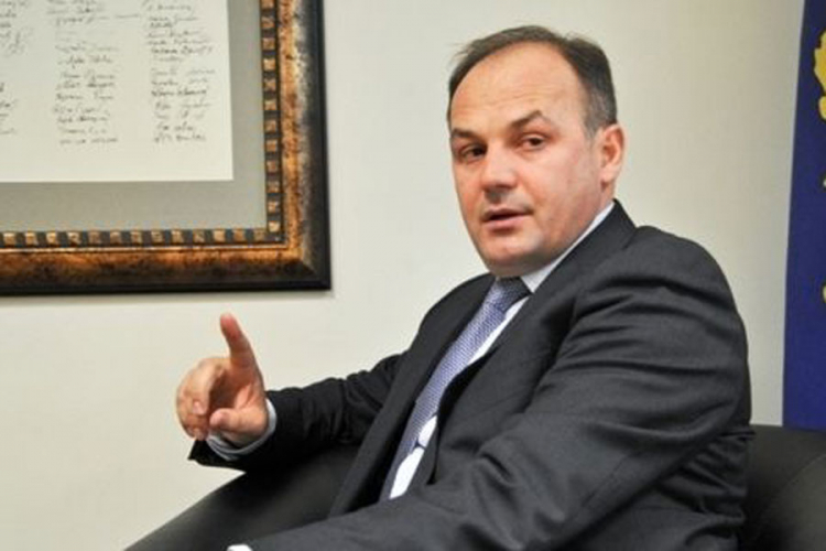 Hodžaj: Nalazimo se u poslednjoj fazi stvaranja države