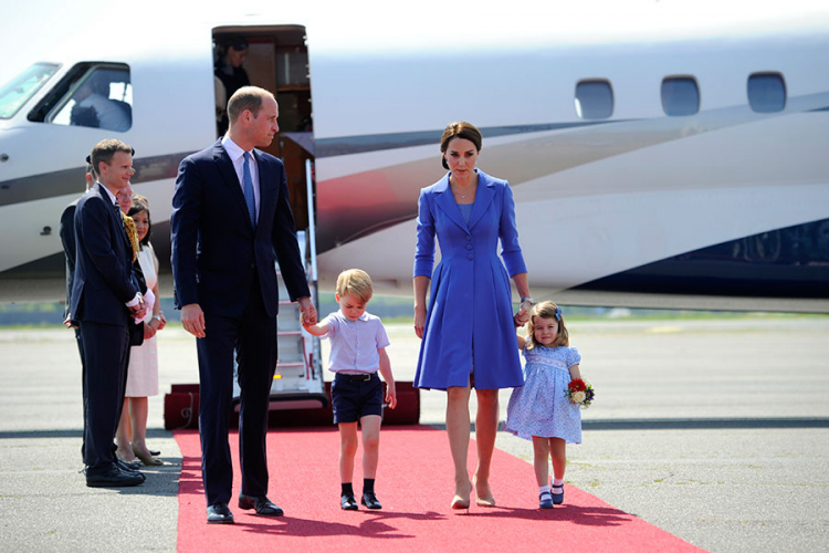 Šta rade moderni prinčevi i princeze: Od novinara do pilota