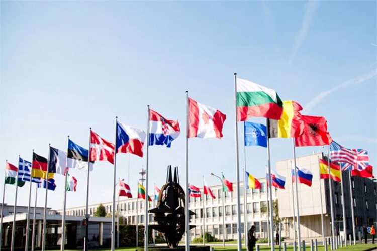 NATO kritikuje Rusiju i Bjelorusiju zbog vojnih vježbi