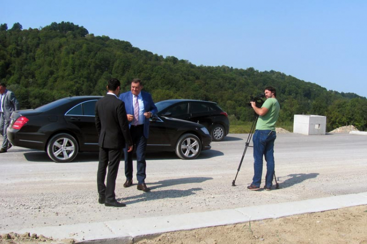 Dodik: SNSD nije bio u priči o reformi odbrane nego PDP i SDS