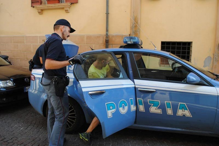 Brutalan napad na turiste u Riminiju