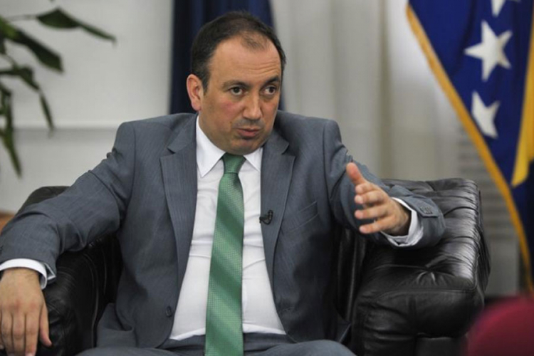Crnadak: U BiH saglasnost postoji samo za MAP