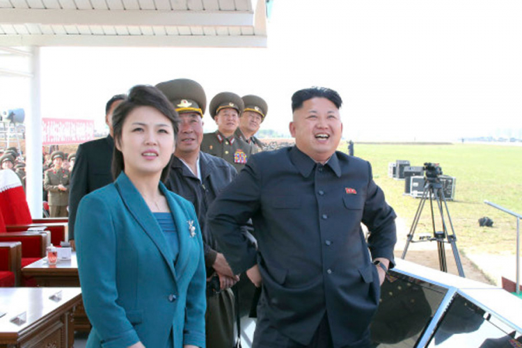 Mračne tajne iz života Kim Džong Una: Orgije sa djevojčicama pred ženom, ugovoren brak?