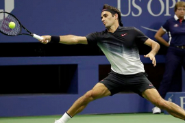 Federer siguran pod zatvorenim krovom
