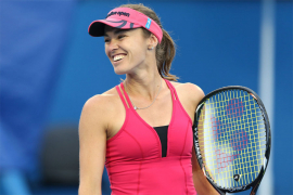 Hingis: Tomić bi trebalo da radi u fabrici