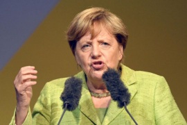 Merkel: Ukidanje sankcija Rusiji kad se steknu uslovi