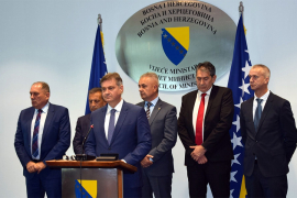 Zvizdić: U BiH se ne vijore zastave Islamske države