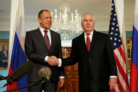 Tilerson i Lavrov razgovarali telefonom o situaciji u Siriji