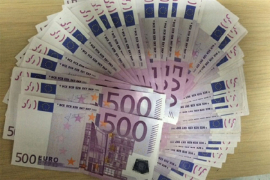 U čarapama sakrili 73.000 evra