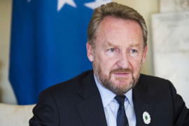 Bakir Izetbegović iz budžeta plaćao memorijale posvećene ocu