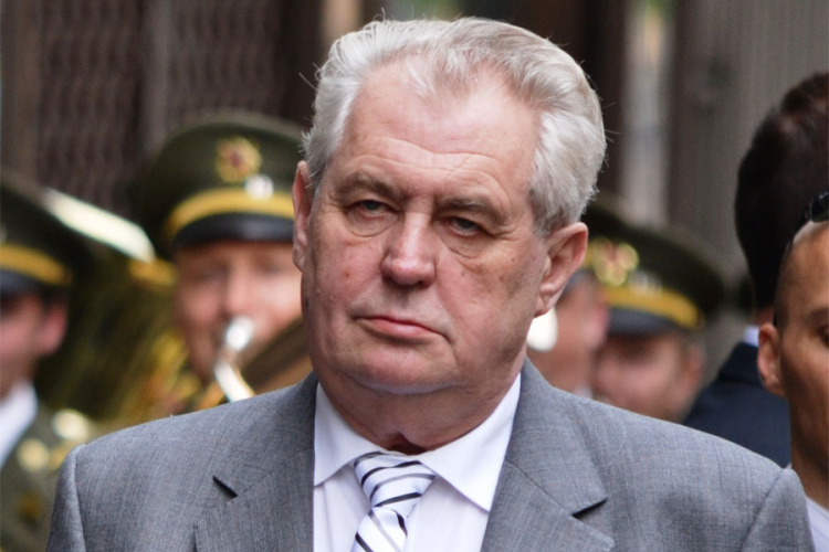 Zeman: Ako savijemo kičmu pred EU tražiće od nas još i još