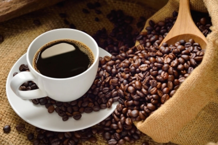 Kafa je ipak zdravija od čaja?