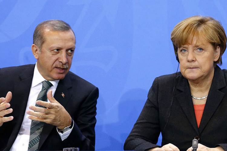 Erdogan: Merkelova ne želi Tursku u EU