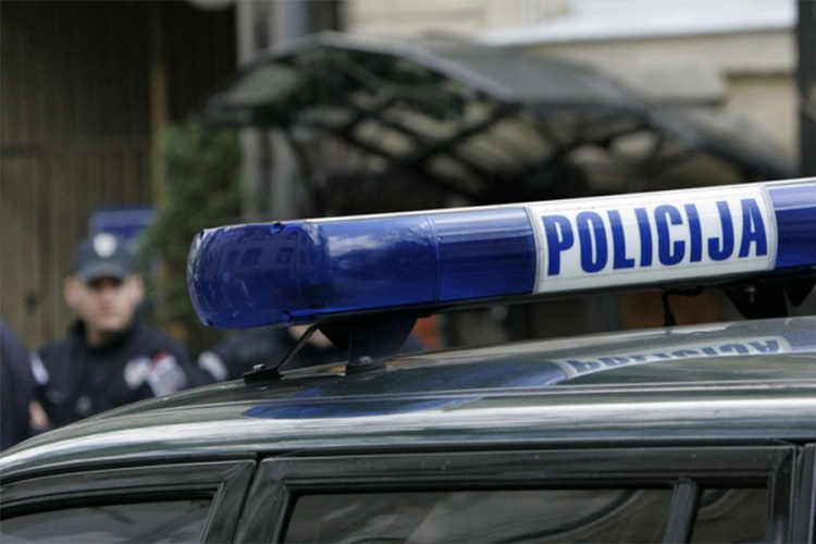 Šleper usmrtio dva vojnika na auto-putu Beograd-Niš