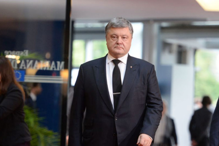 Porošenko: Možemo stvoriti uslove da postane teret Rusiji