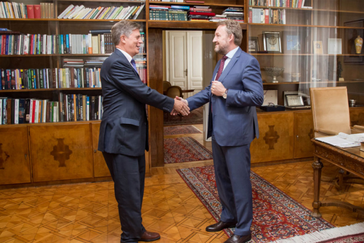 Izetbegović sa Vigemarkom: Štitimo svoje pravo na pristup otvorenom moru