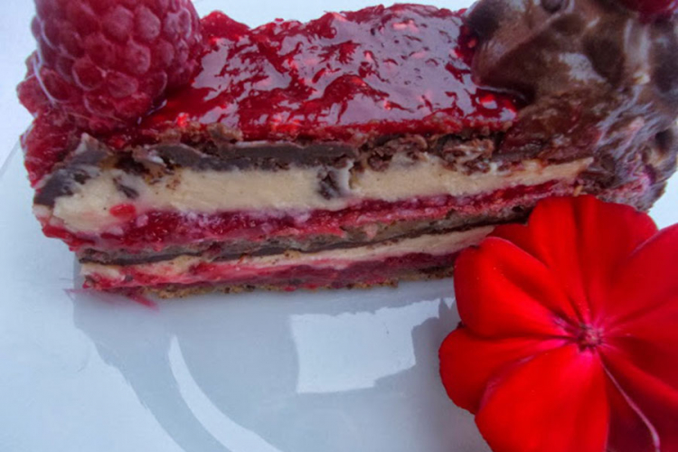 Torta sa malinama