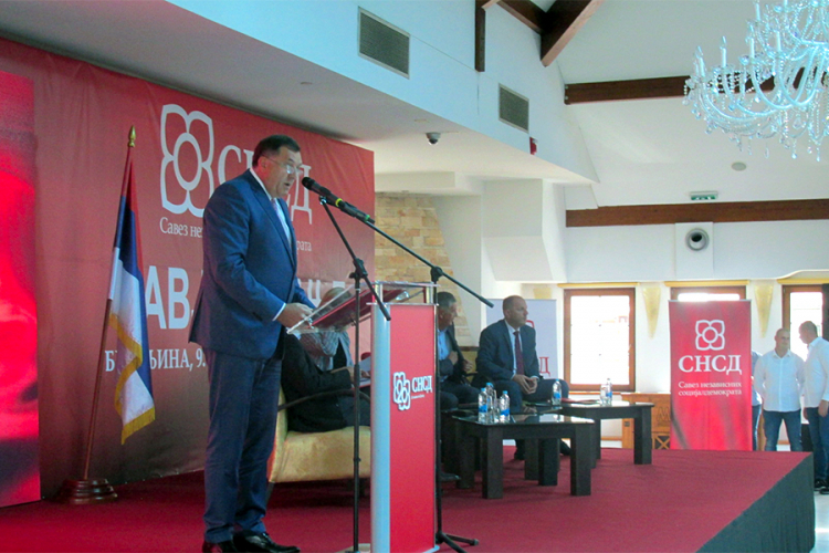 Dodik: Važno da RS bude viđena na svakoj odluci na nivou BiH i na putu ka EU