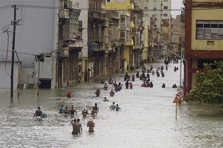 Uragan "Irma" na Kubi odnio deset života