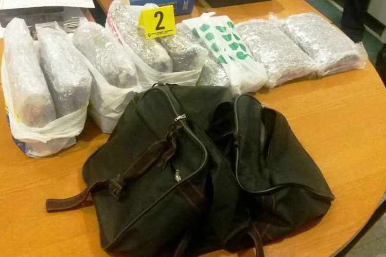SIPA zaplijenila 10 kilograma droge, troje uhapšeno