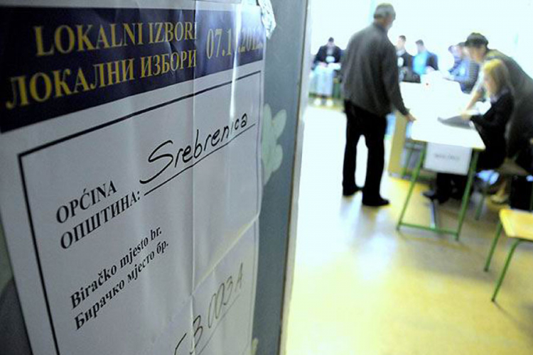 Nastupi probosanskih stranaka na izborima u RS: Ljevica razjedinjena, a neće ni sa SDA