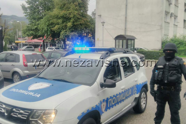 Snimak privođenja uhapšenih u akciji 'Petrićevać'