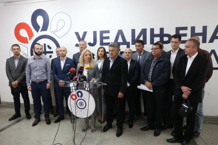 Ujedinjena Srpska: Otvoreno razgovarati bez političkih strasti