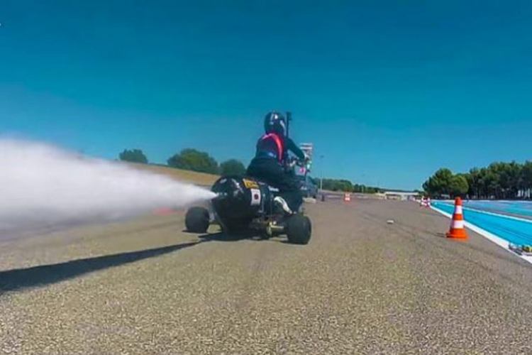 Za pola sekunde do 100 km/h