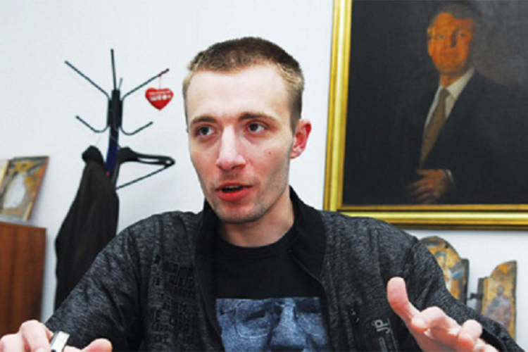 Šešeljev sin priveden zbog posjedovanja oružja