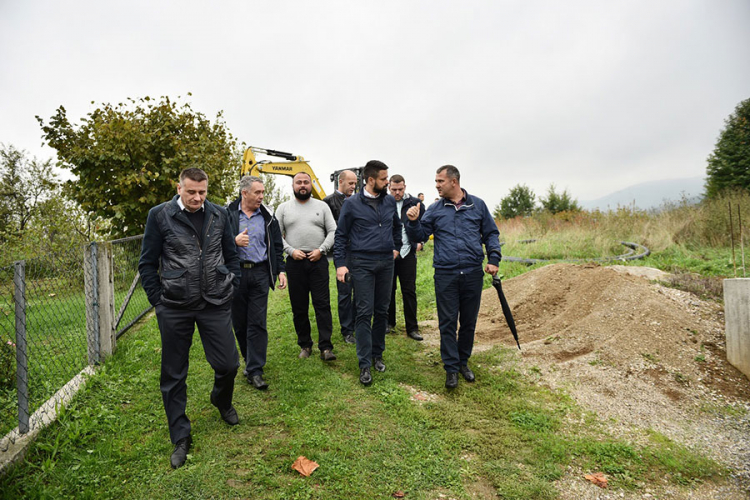 Počela gradnja vodovoda u naselju Ada