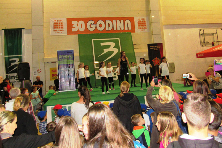 Fitnes dan pokrenuo 2.000 Tuzlaka