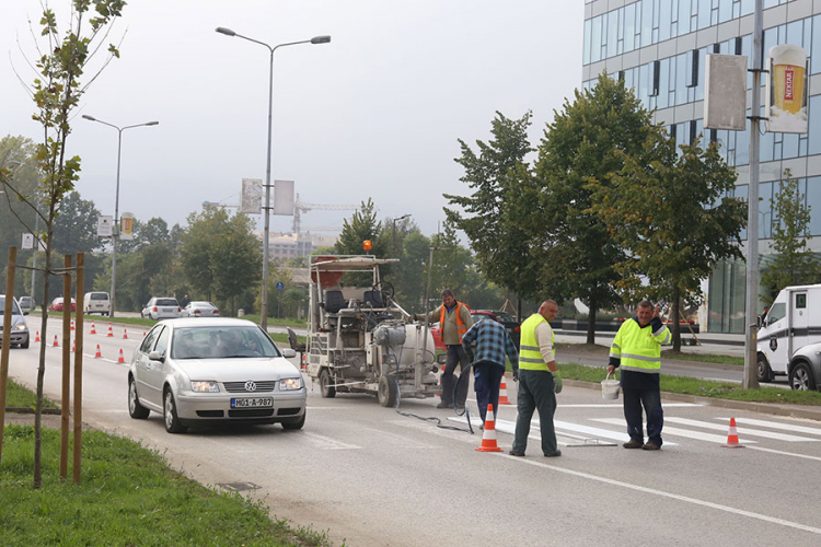 Pješački prelazi u Bulevaru srpske vojske u novom ruhu