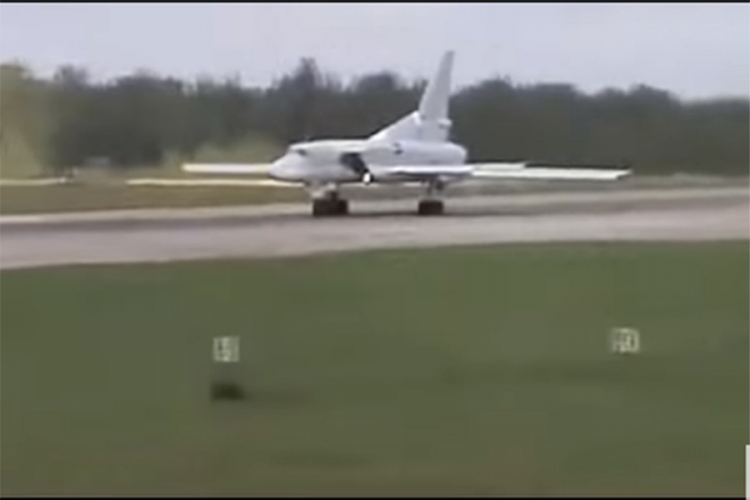 Vježba Zapad 2017: Ruski supersonični bombarder sletio s piste