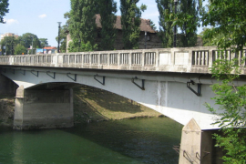 Gradski most u Banjaluci blokiran zbog saobraćajke, jedino ...