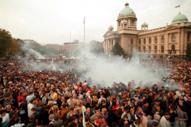 17 godina od velikih demonstracija u Beogradu