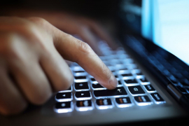 Prevencija dječje pornografije na internetu