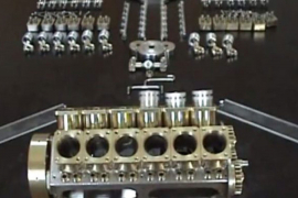 Najmanji V12 motor