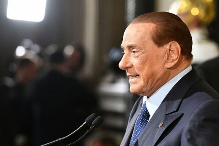 Berluskoni: Milanova transfer politika besmislena