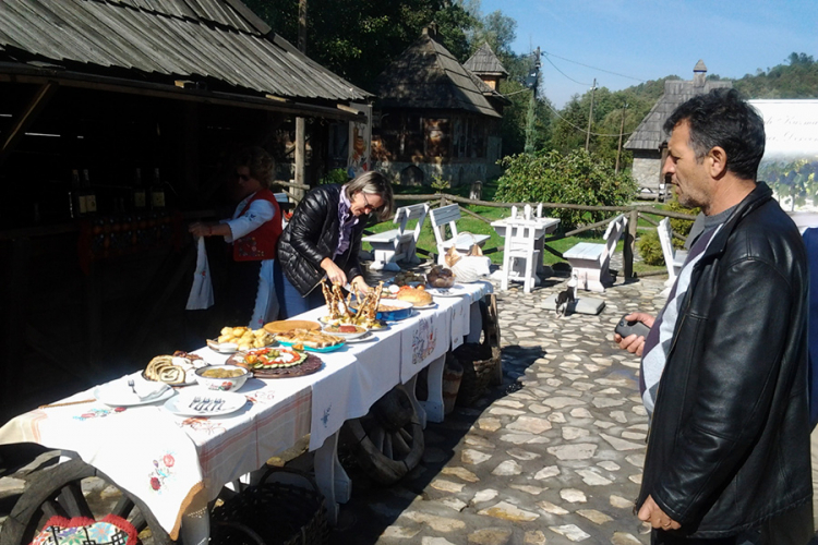Etno-sela u RS gastro-ponudom mame turiste