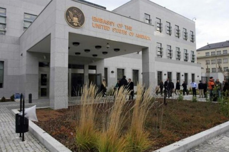 Ambasada SAD: Neodgovorni pozivi da se napuste institucije na državnom nivou