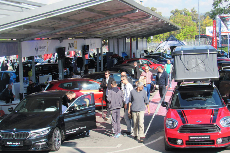 Otvoren "Auto Show Week" u Tuzli