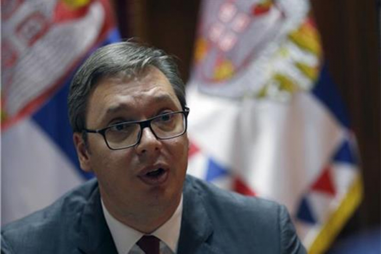Vučić: Uvešću Srbiju u EU