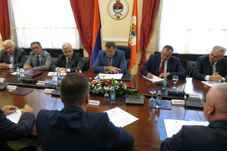 Počeo sastanak u Banjaluci povodom presude Naseru Oriću