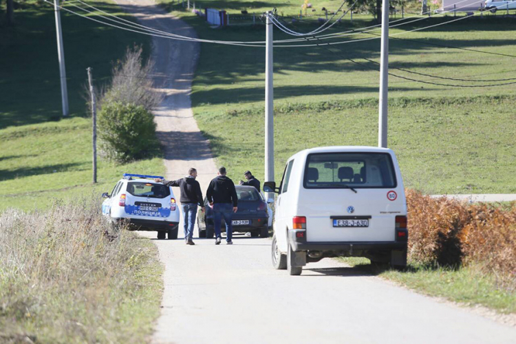 Pucnjava na Manjači: Ranio dvoje, pa se ubio