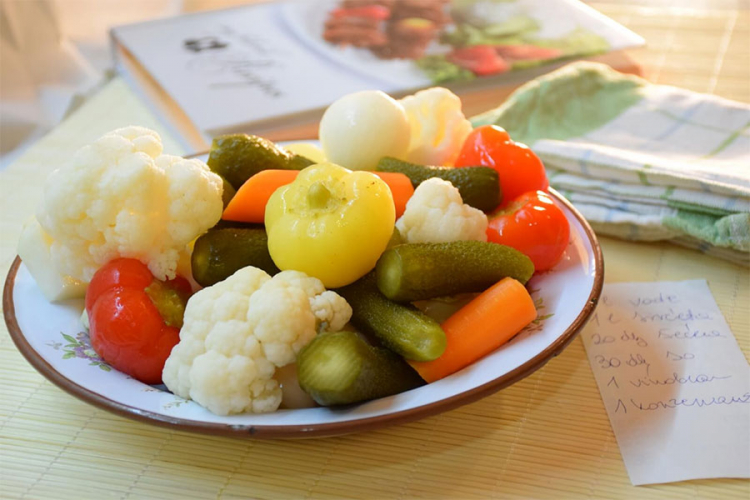 Vrijeme je za pripremu turšije, donosimo vam recept