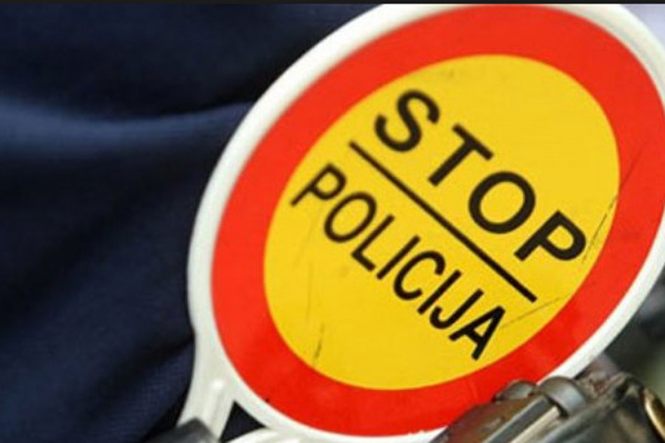 Mostarka isprozivala policajce zbog preregulacije saobraćaja