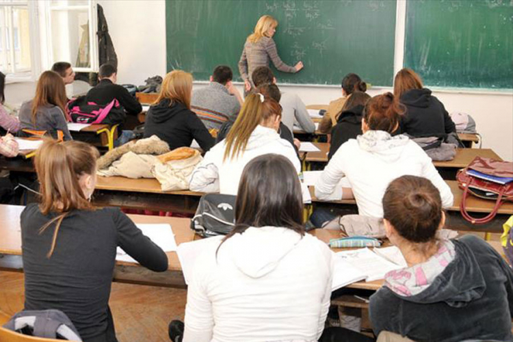 Direktori škola u USK pod lupom zbog novih zapošljavanja