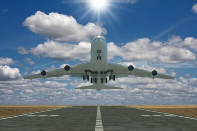 Platila kartu 46 funti, dobila avion od 189 mjesta