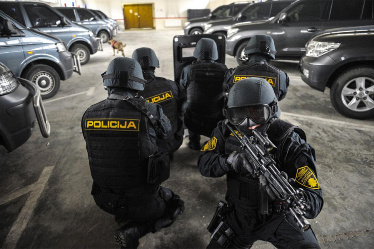 Policijska akcija "Mreža I" na području Zenice, Sarajeva, Travnika i Kaknja